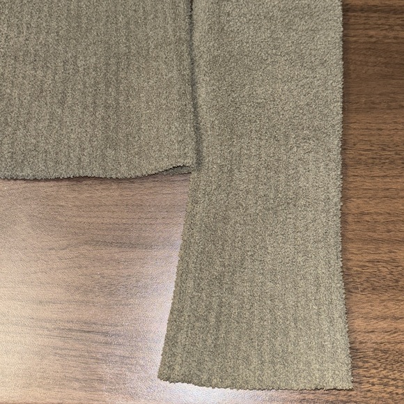Ambiance V-Neck Sweater in Light Green - Picture 3 of 3